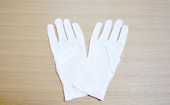 white_glove_01